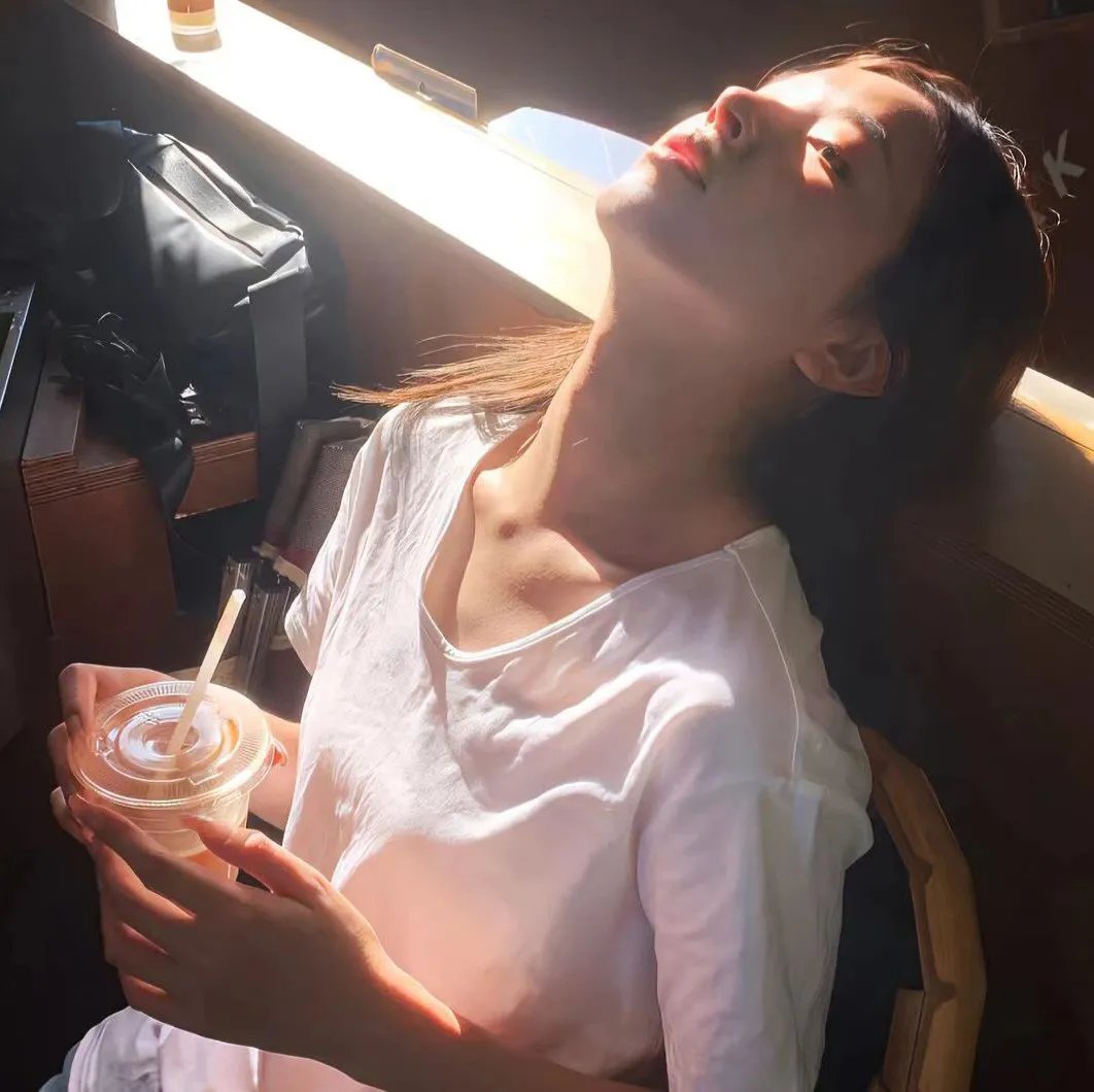 甜蜜池畔